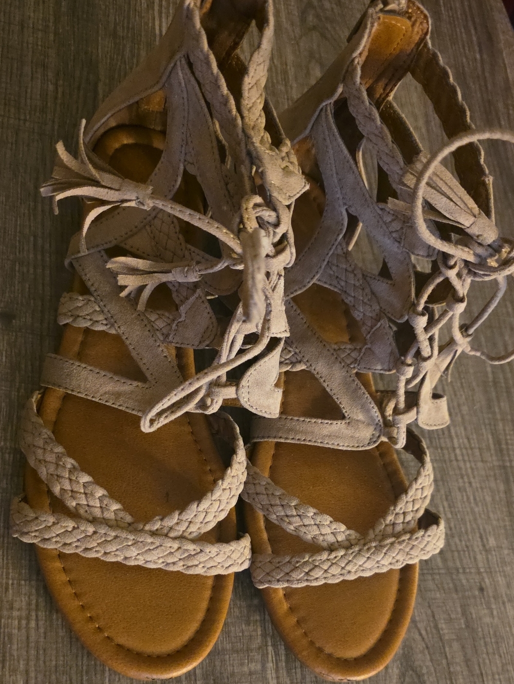 Sonoma Taupe Braided Lace-Up Gladiator Sandals Size 9